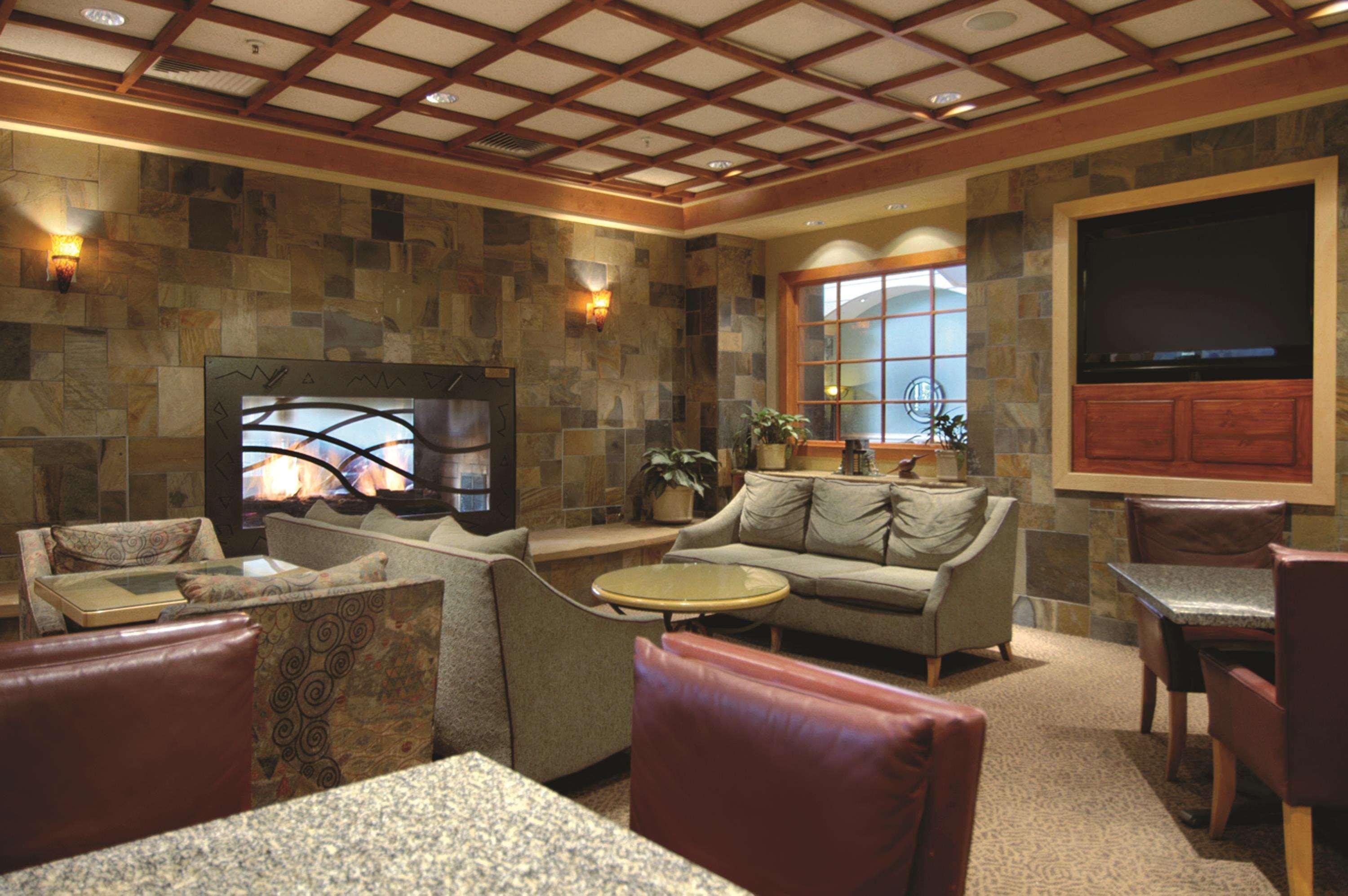 Doubletree By Hilton Denver Central Park المطعم الصورة