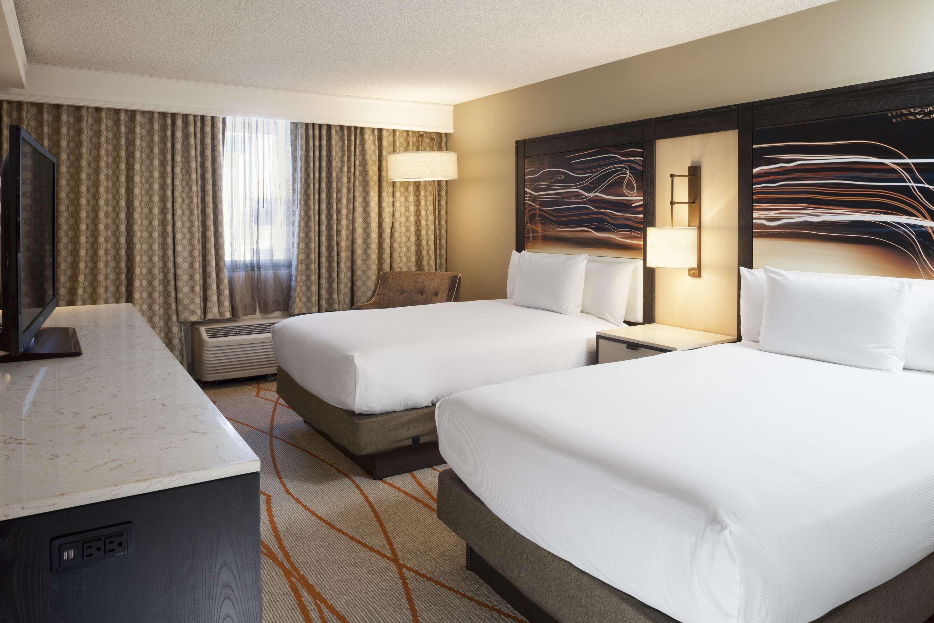 Doubletree By Hilton Denver Central Park المظهر الخارجي الصورة