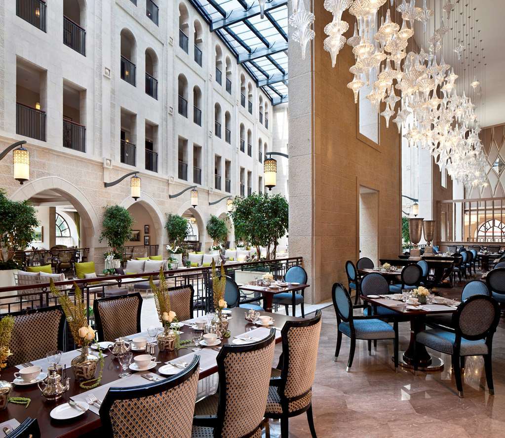 Doubletree By Hilton Denver Central Park المطعم الصورة